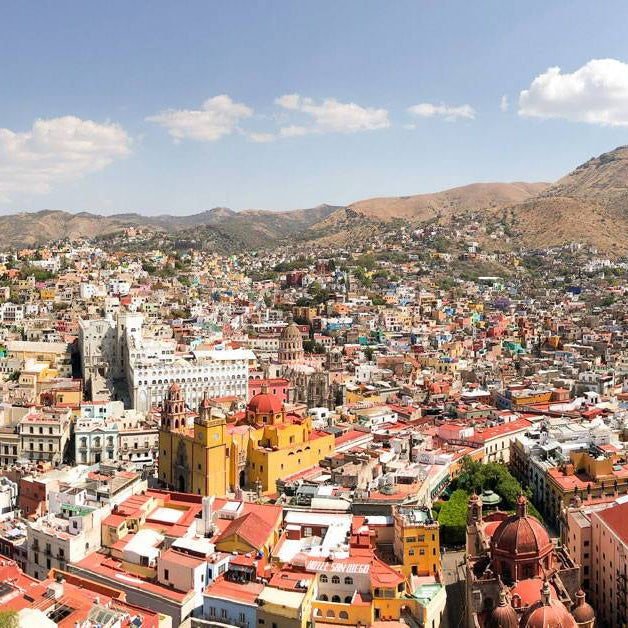 A visual escape to the beautiful city of Guanajuato, Mexico.