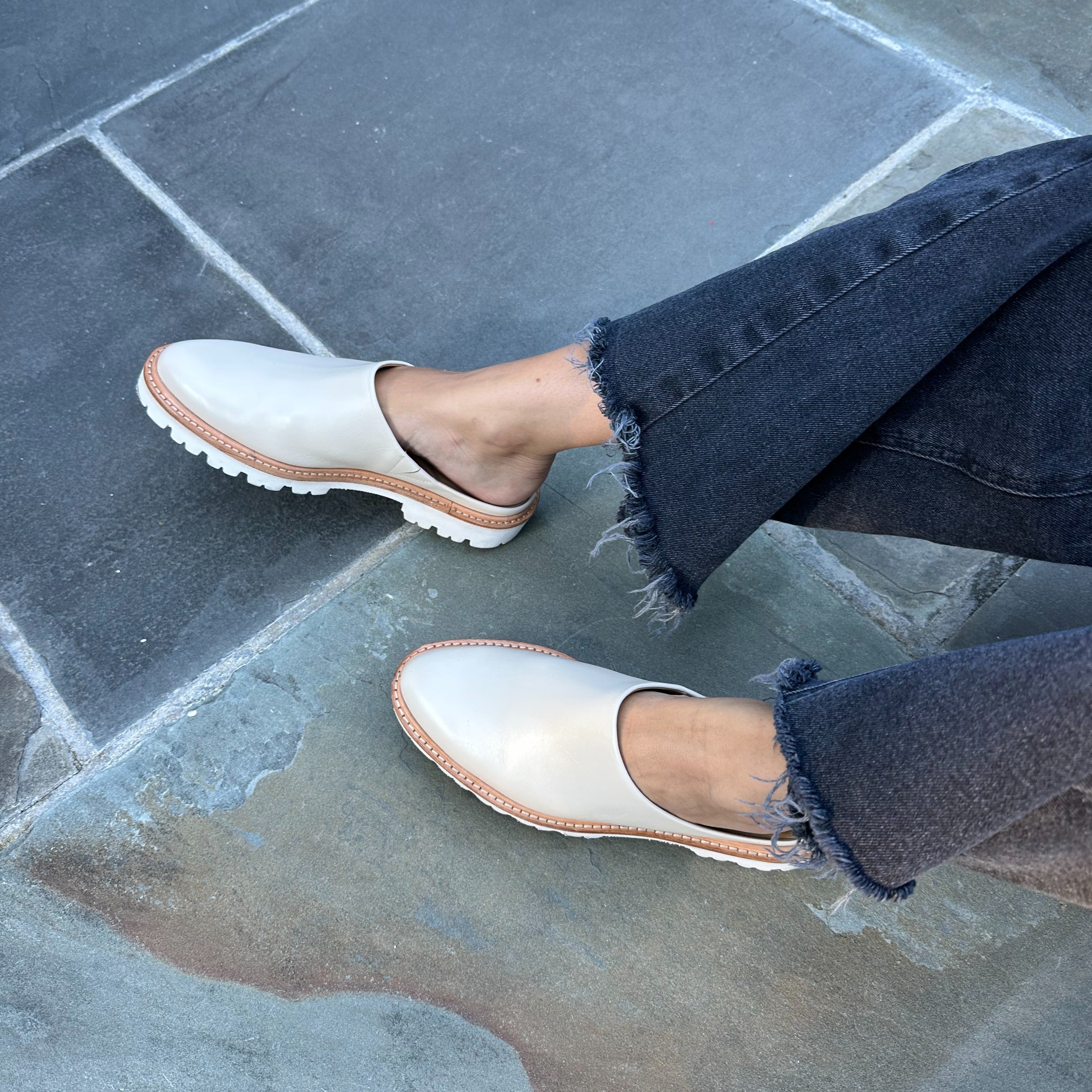 Emilee Lug Mule Linen Suede