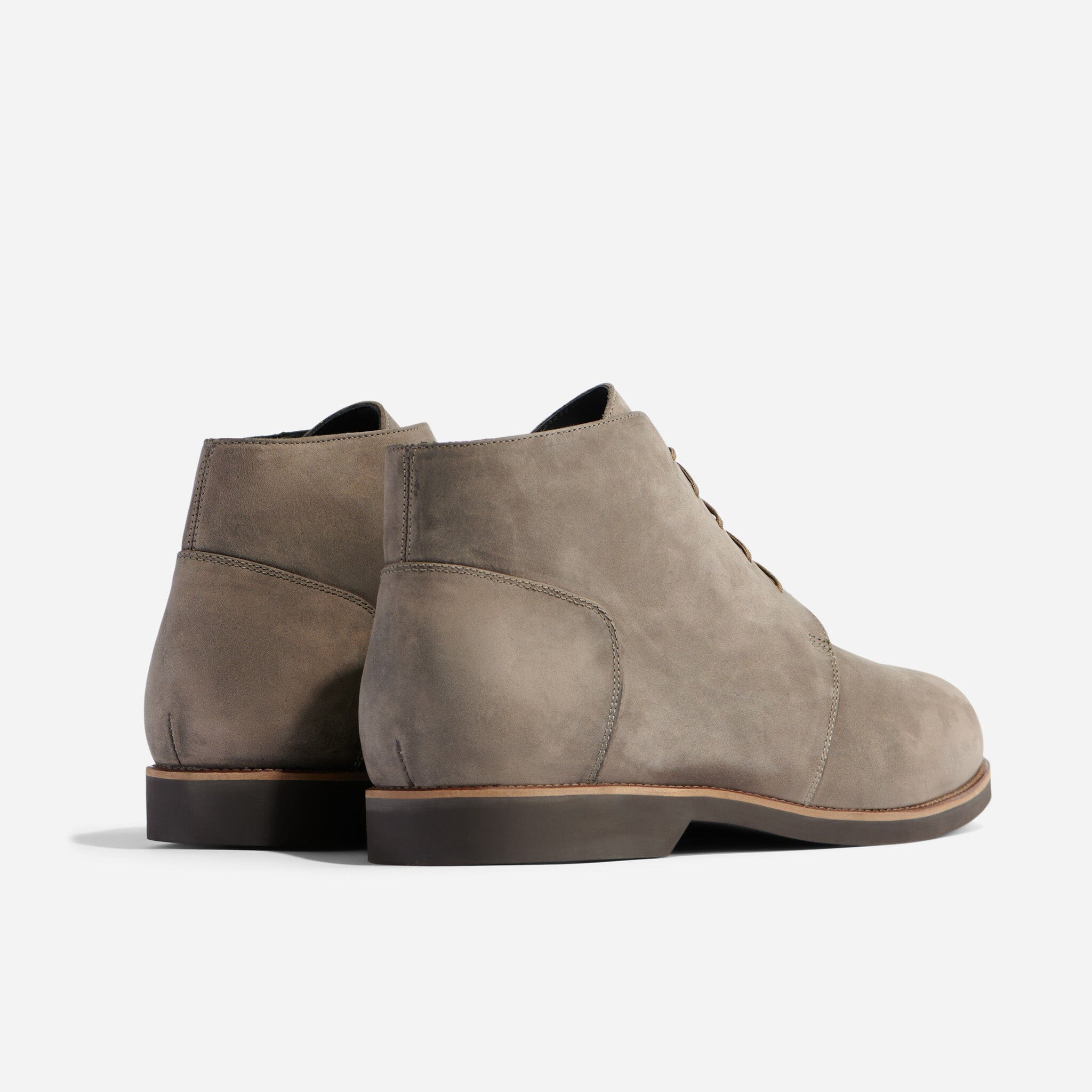 Grey 2024 suede chukka