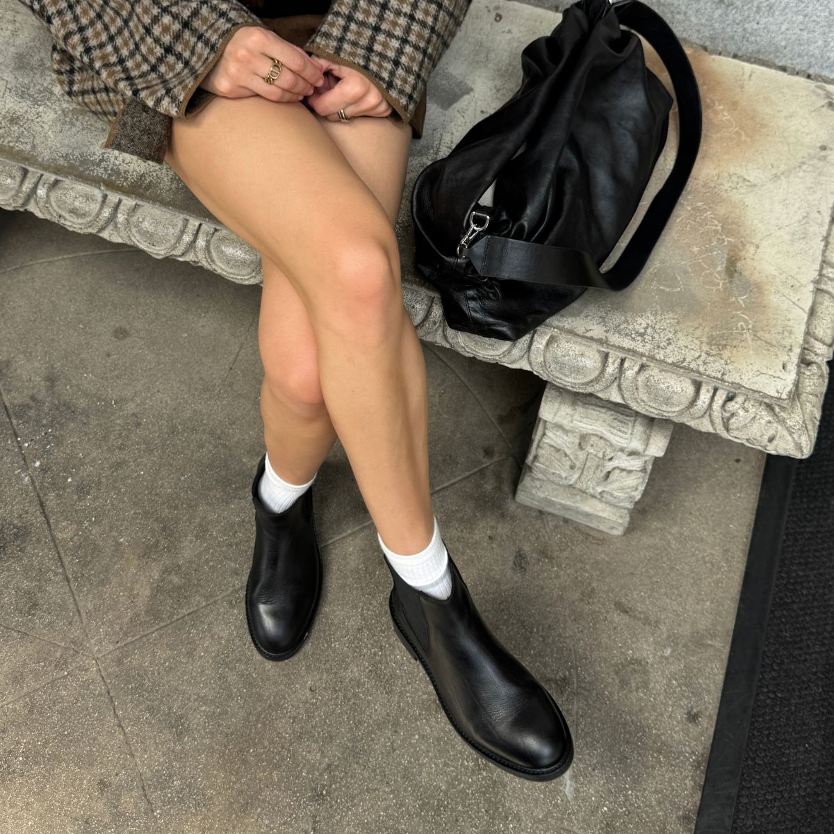 Cara Chelsea Boot Black