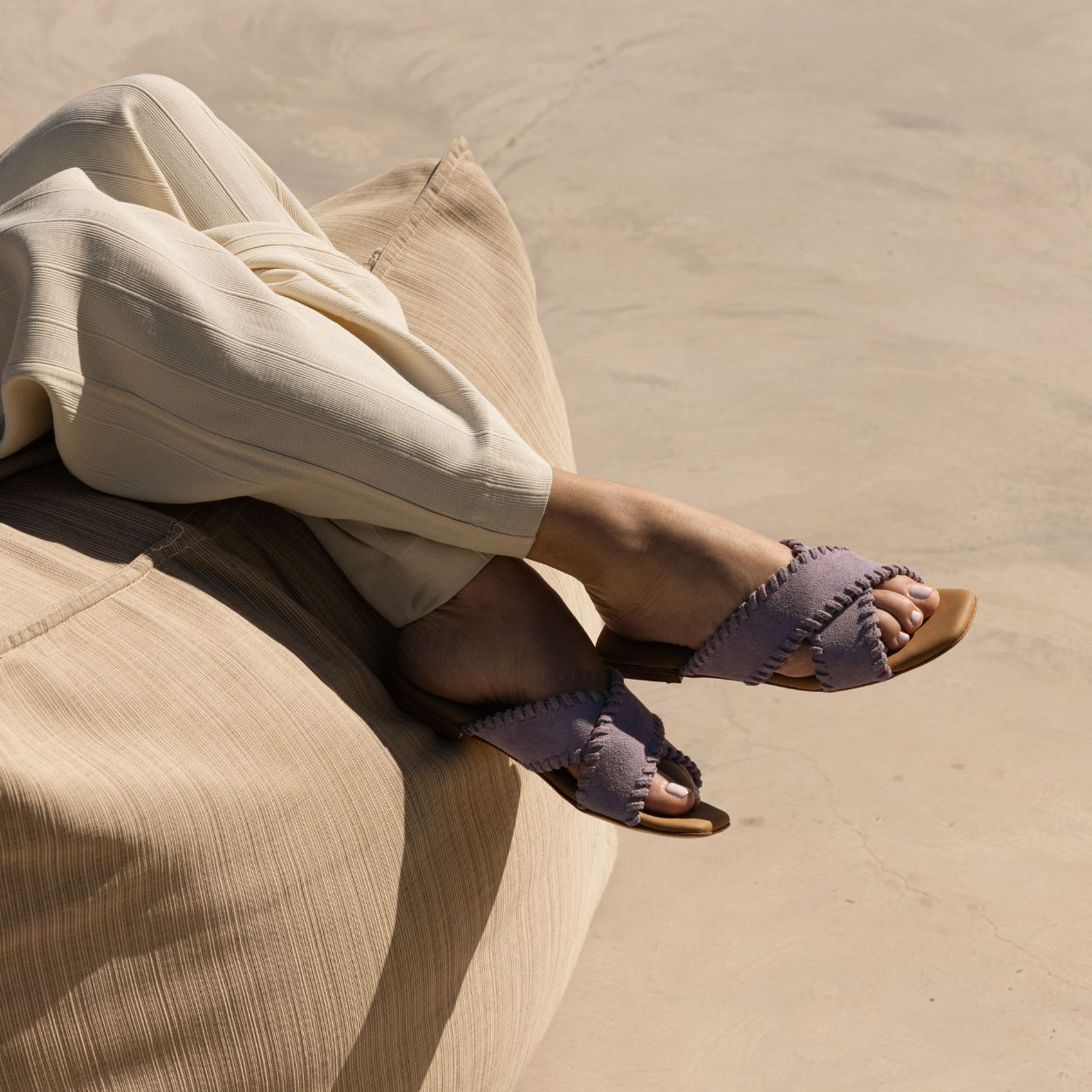 Catalina Sandal Whipstitch Almond
