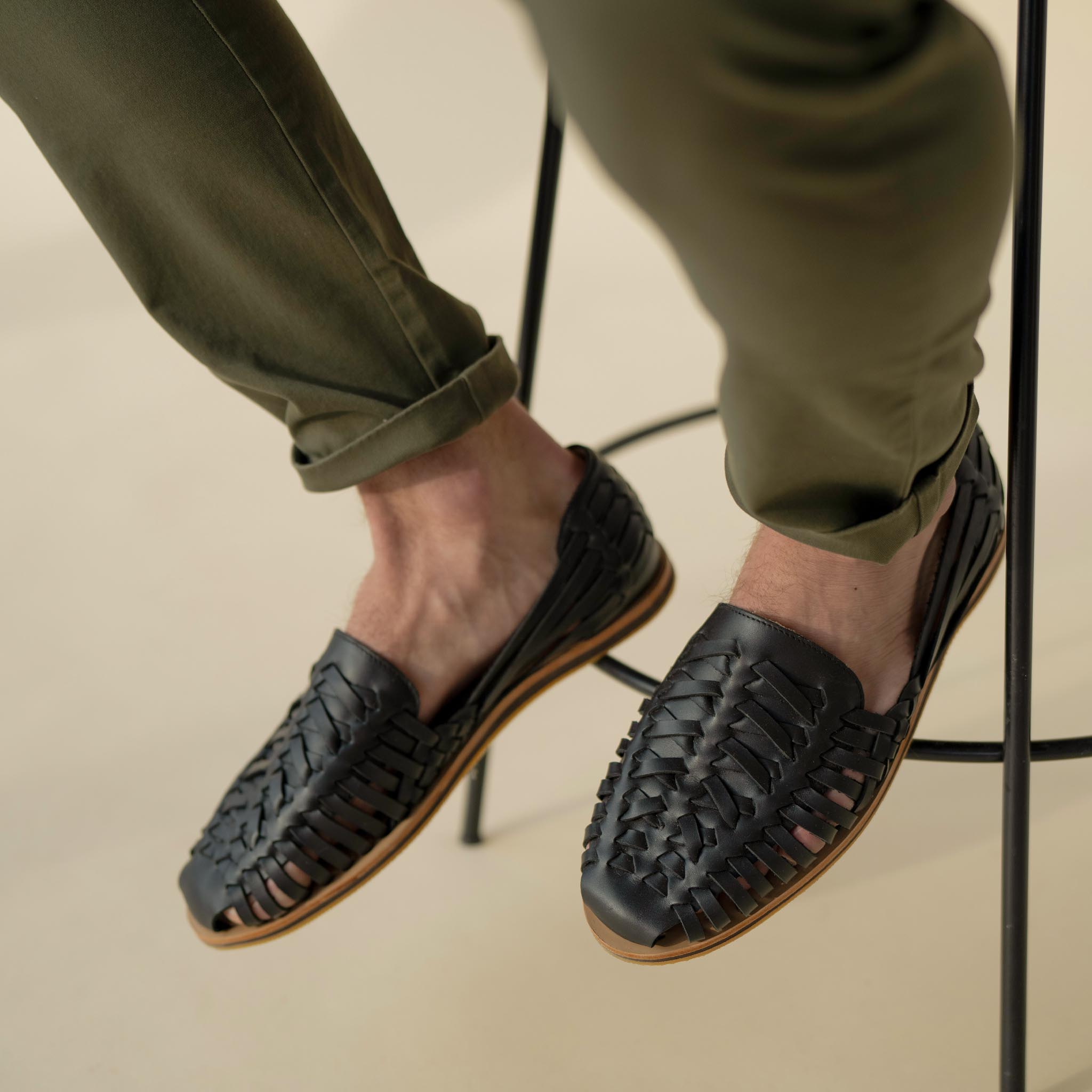 black huaraches outfit