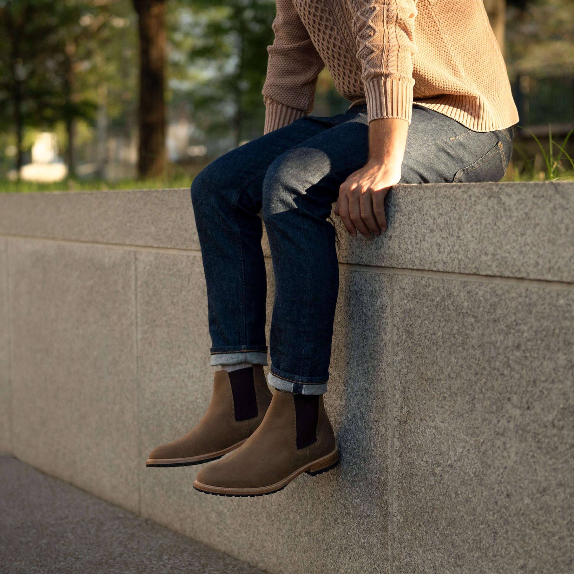 tobacco chelsea boots EXECUTIVE BROWN the Dean is a bold choice that pairs well with a suit Horsepower HP2203 Tobacco Suede -