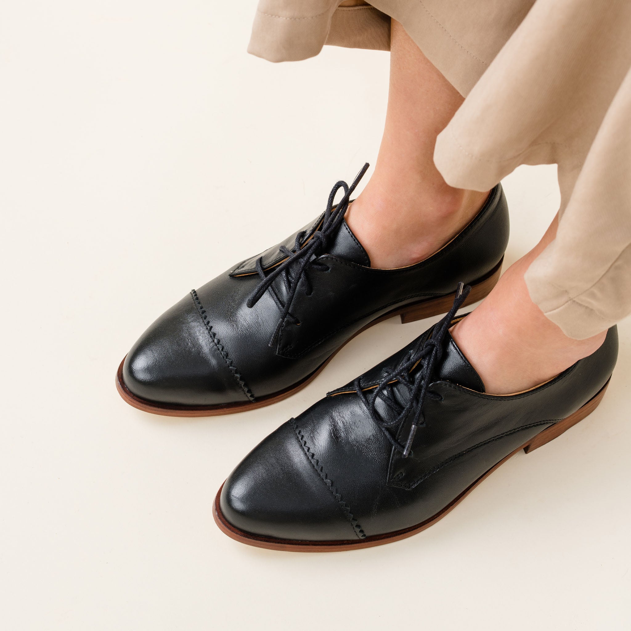 Emilia Cap Toe Oxford Black