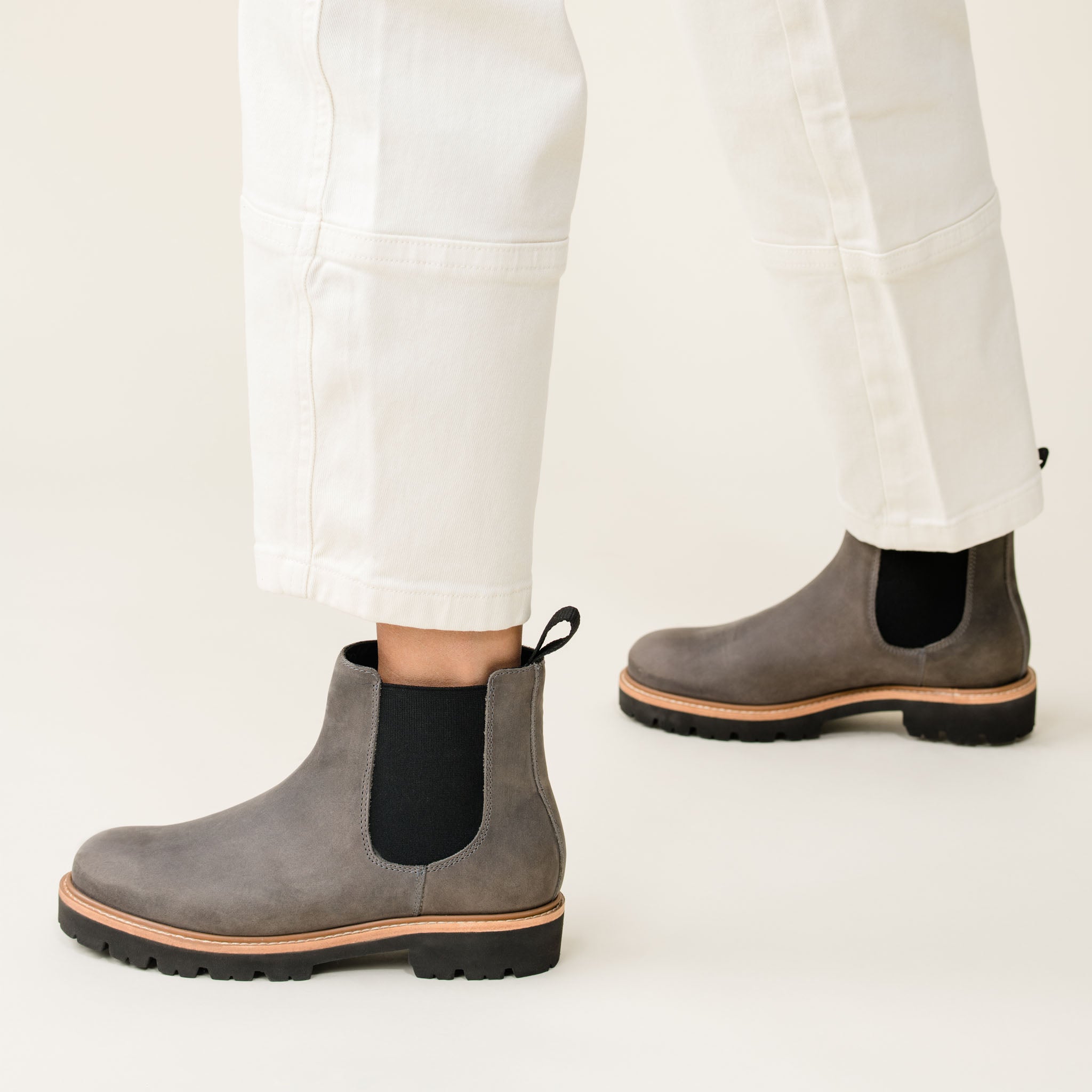 Go-To Lug Chelsea Boot 2.0 Grey