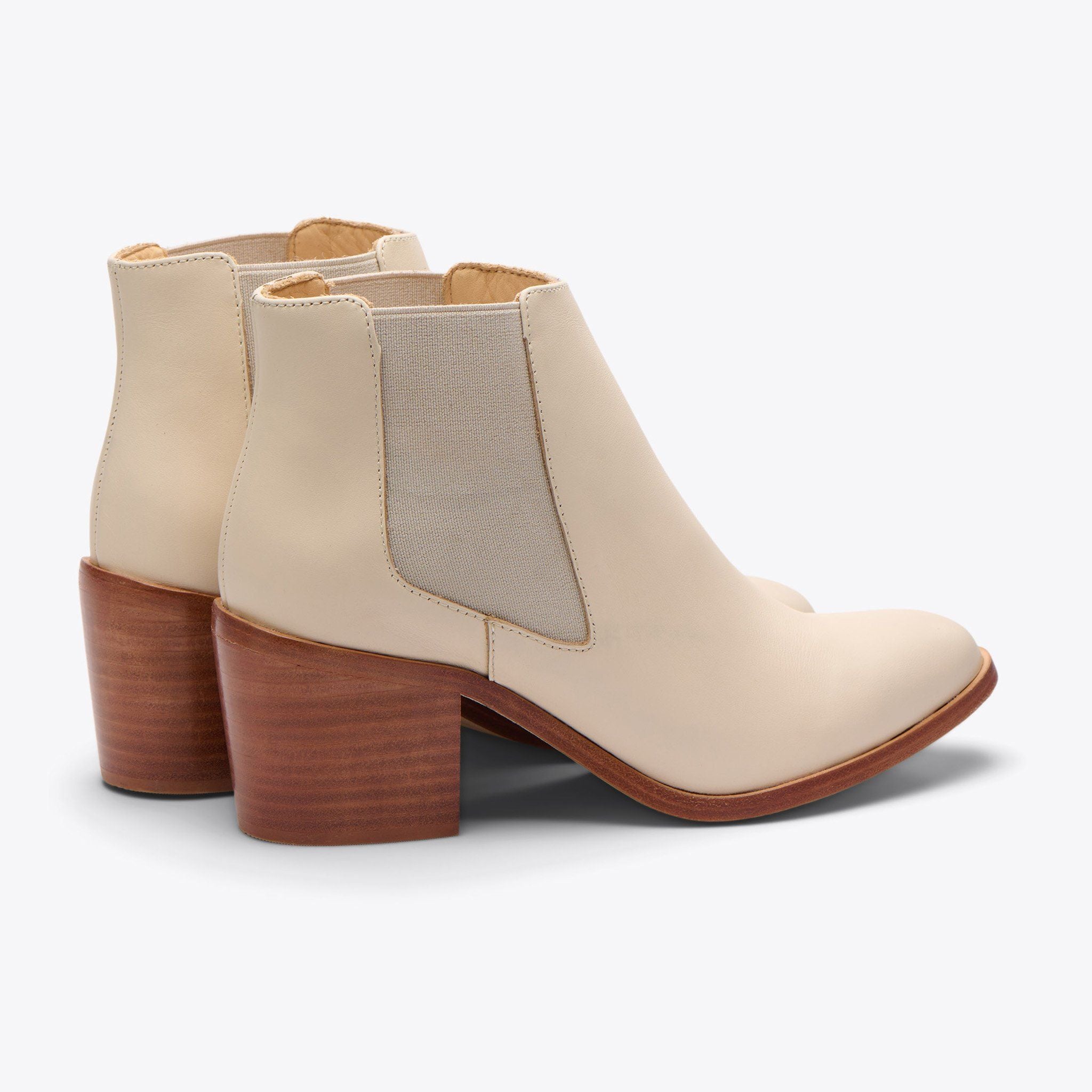Product image 2 of the Heeled Chelsea Boot Bone