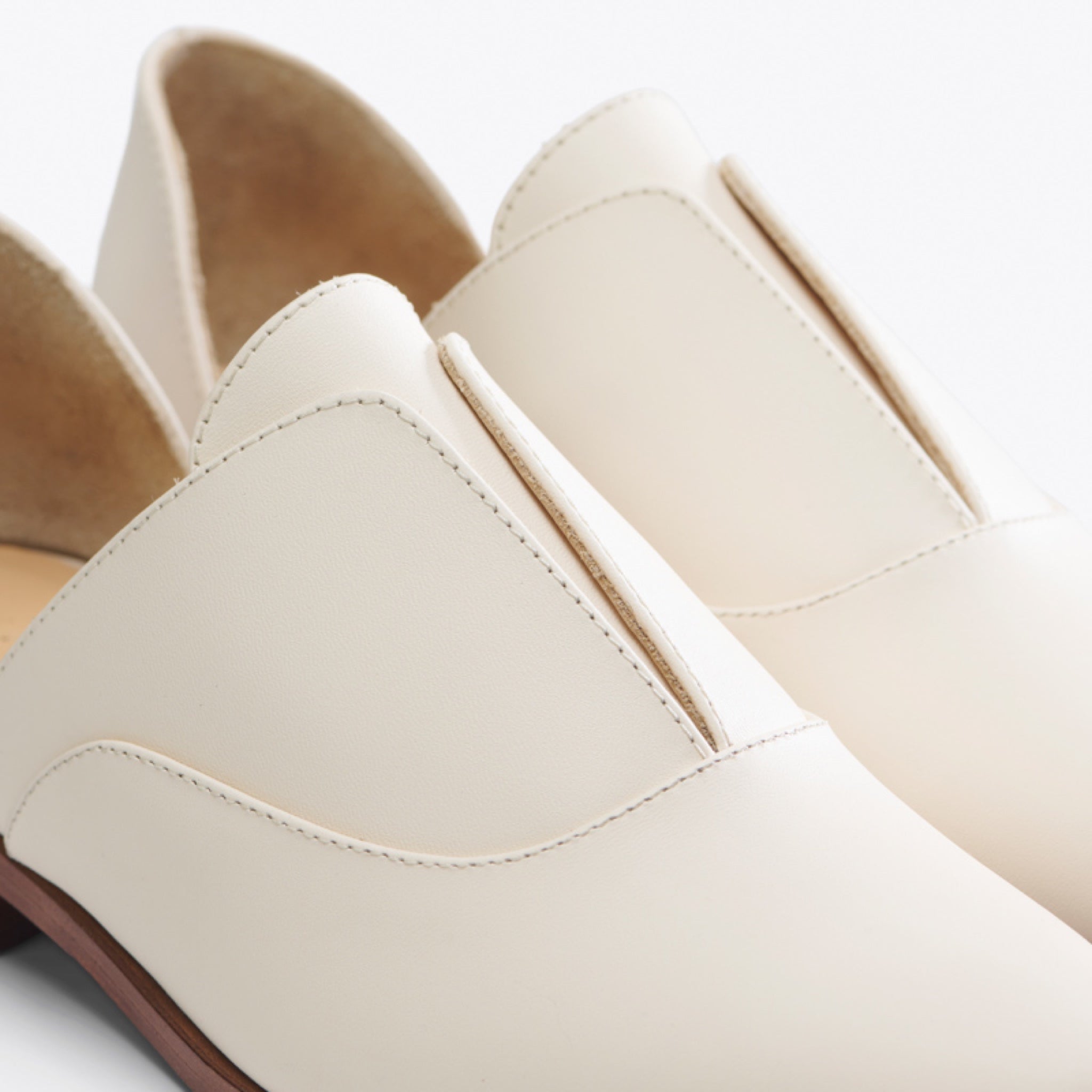 Product image 6 of the Emma d'Orsay Oxford Bone